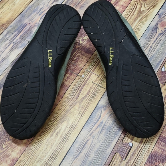 L.L. BEAN WOMENS SLIP ON MOCCASIN HIKERS - Picture 5 of 6